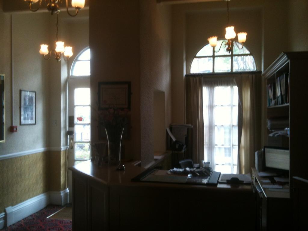 Grand Ash Hotel ลันดิดโน ภายนอก รูปภาพ