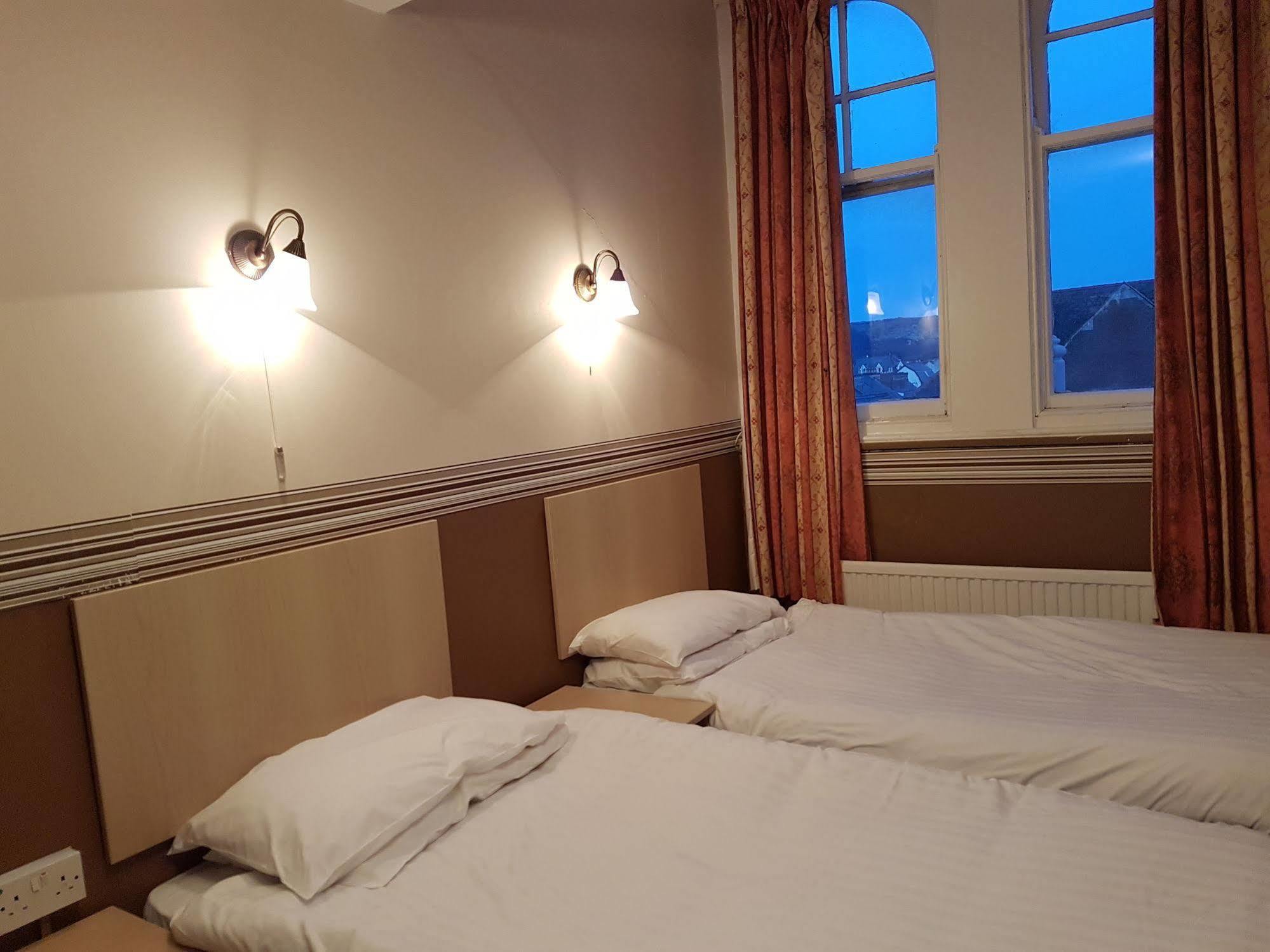 Grand Ash Hotel ลันดิดโน ภายนอก รูปภาพ